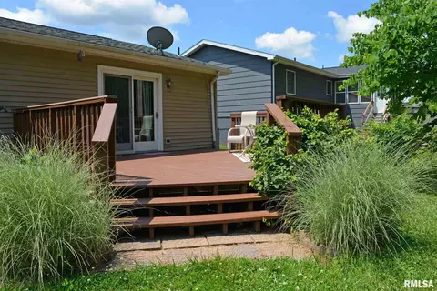 105 Buckhorn Dr, Springfield, IL 62707 photo 3