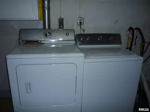 2836 S 4th St, Springfield, IL 62703 photo 15