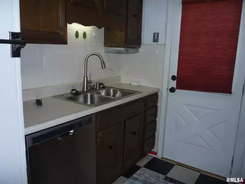 2836 S 4th St, Springfield, IL 62703 photo 13