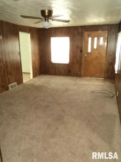 2575 N Route 150 Rte, Rio, IL 61472 photo 9