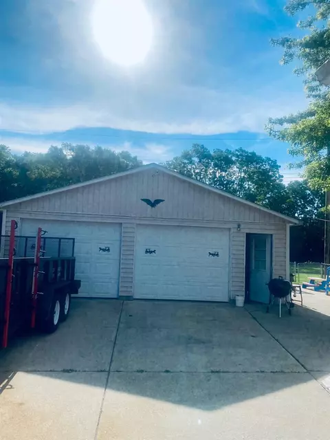 3420 Moorgate Dr, Springfield, IL 62703 photo 2