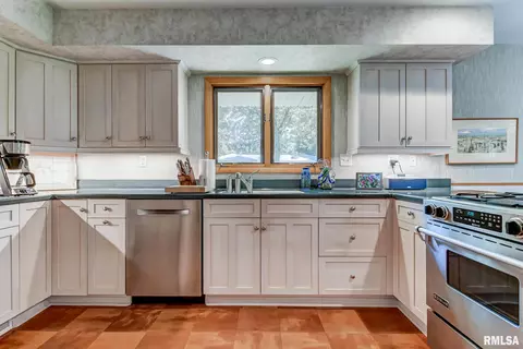 9 Partridge Rd, Springfield, IL 62711 photo 9