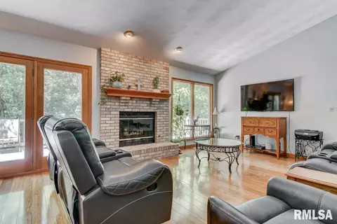 29 Charlene Ln, Springfield, IL 62711 photo 4