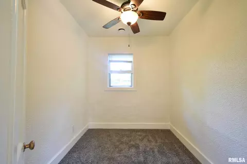 1805 E Morgan Ave, Springfield, IL 62703 photo 9