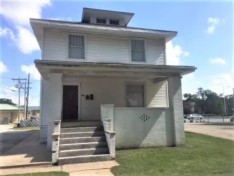 617 E Pine St, Springfield, IL 62703 photo 1