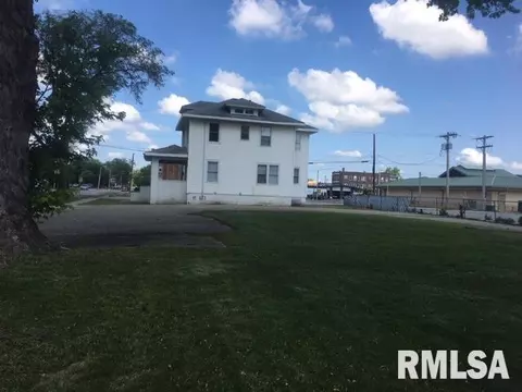 617 E Pine St, Springfield, IL 62703 photo 35