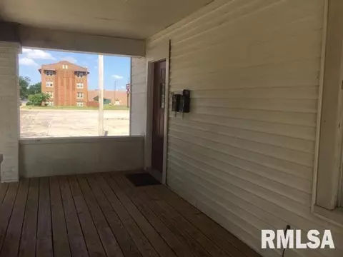 617 E Pine St, Springfield, IL 62703 photo 31