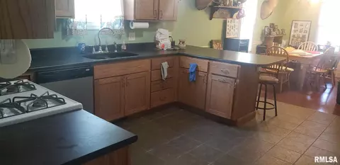 3040 Piper Rd, Springfield, IL 62707 photo 5