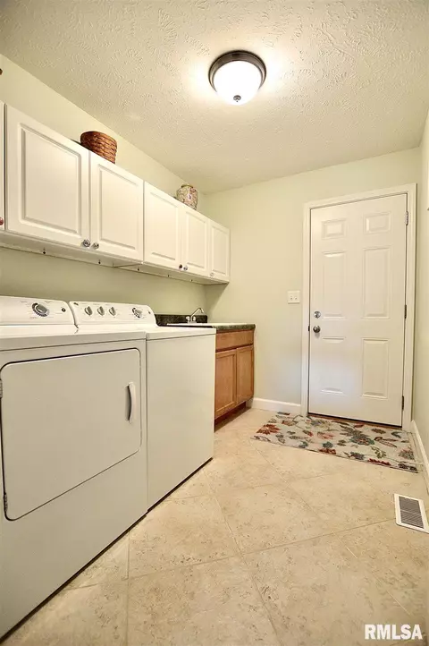 4415 Castle Pines Dr, Springfield, IL 62711 photo 22