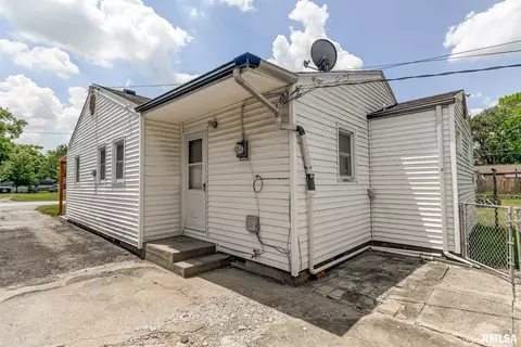 2321 E Reservoir St, Springfield, IL 62702 photo 23