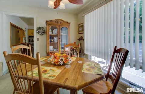 5 Horseshoe Dr, Springfield, IL 62702 photo 13