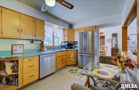 5 Horseshoe Dr, Springfield, IL 62702 photo 10