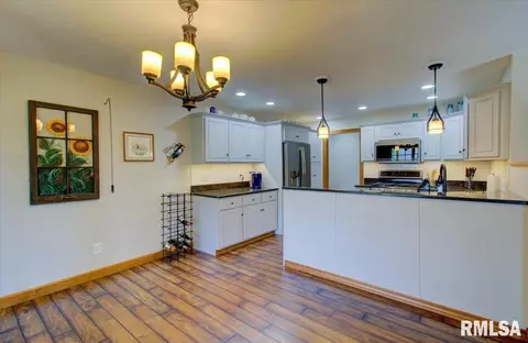 1412 Old Crows Way, Springfield, IL 62712 photo 21