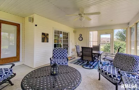 1412 Old Crows Way, Springfield, IL 62712 photo 37
