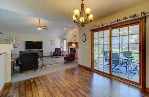 1412 Old Crows Way, Springfield, IL 62712 photo 23