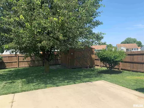 2909 Lakeshire Dr, Springfield, IL 62707 photo 21