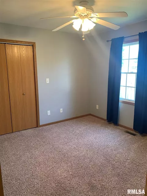 2909 Lakeshire Dr, Springfield, IL 62707 photo 15
