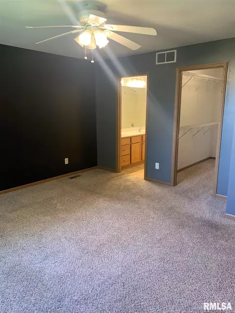 2909 Lakeshire Dr, Springfield, IL 62707 photo 12