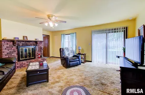 66 Beverly Dr, Springfield, IL 62702 photo 11