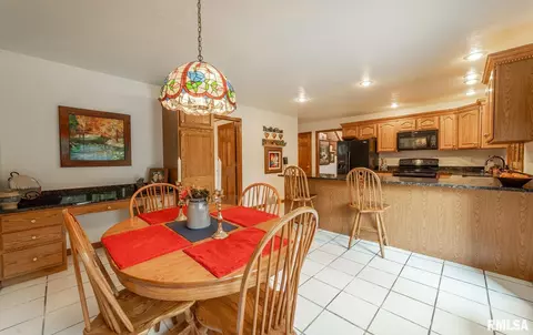 41 Pinehurst Rd, Lincoln, IL 62656 photo 12