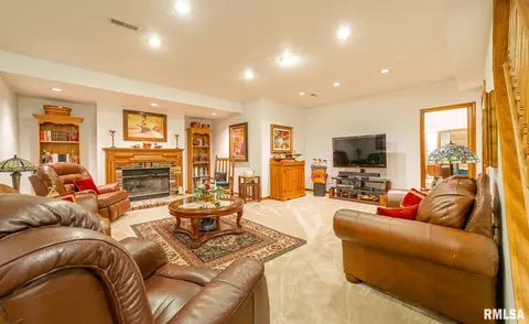 41 Pinehurst Rd, Lincoln, IL 62656 photo 23