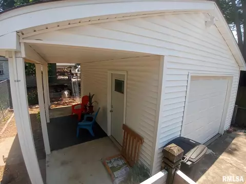 3004 S Thayer St, Springfield, IL 62704 photo 3