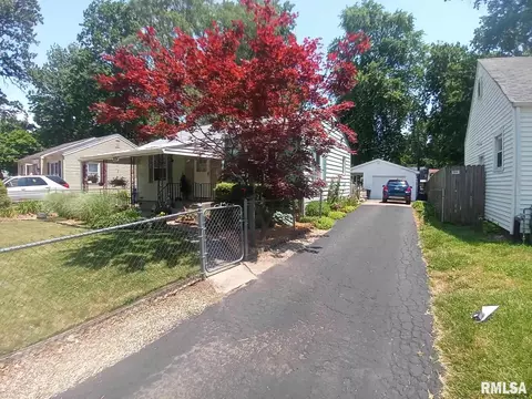 3004 S Thayer St, Springfield, IL 62704 photo 4