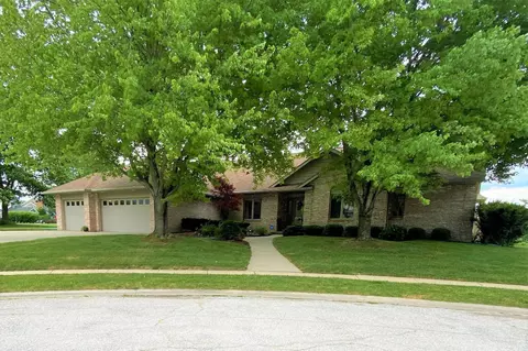 5008 Foxfire Ct, Springfield, IL 62711 photo 2