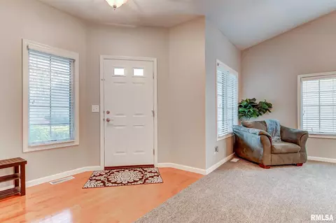 3808 Sugar Loaf Dr, Springfield, IL 62711 photo 4