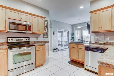 3808 Sugar Loaf Dr, Springfield, IL 62711 photo 17