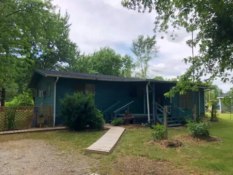 202 N Elm St, Bath, IL 62617 photo 2