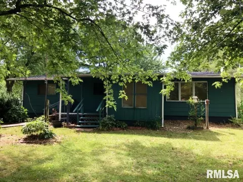 202 N Elm St, Bath, IL 62617 photo 1