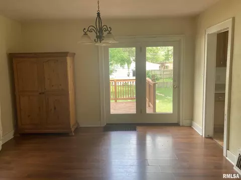 2020 Lowell Ave, Springfield, IL 62704 photo 4