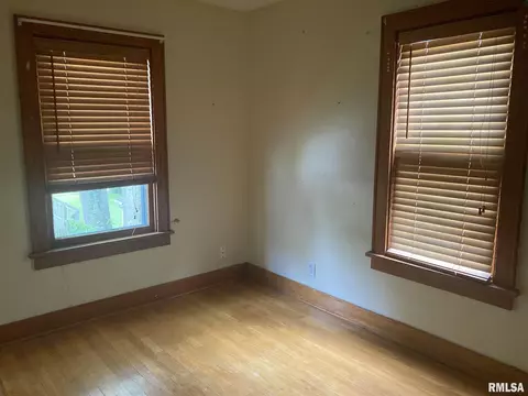 2020 Lowell Ave, Springfield, IL 62704 photo 9