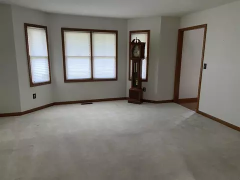2105 Redlands Dr, Springfield, IL 62711 photo 6