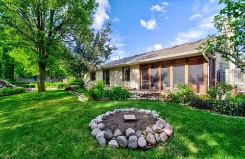 1821 Hunter Ridge Dr, Springfield, IL 62704 photo 48