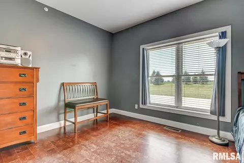 380 Bourbon St, Springfield, IL 62707 photo 26