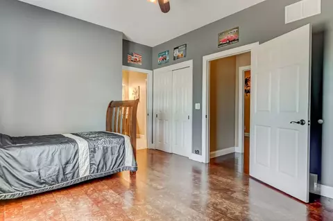380 Bourbon St, Springfield, IL 62707 photo 25