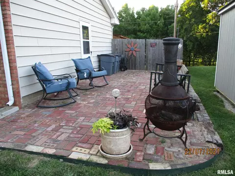 61 Greencastle Cir, Springfield, IL 62712 photo 3