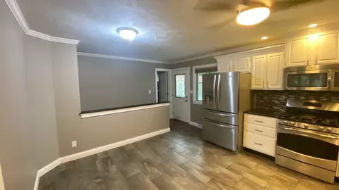 3401 St Francis Dr, Springfield, IL 62703 photo 8