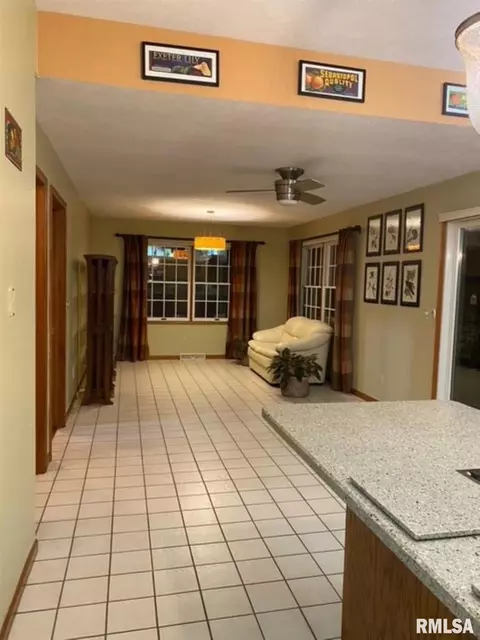408 Clipper Rd, Springfield, IL 62711 photo 19