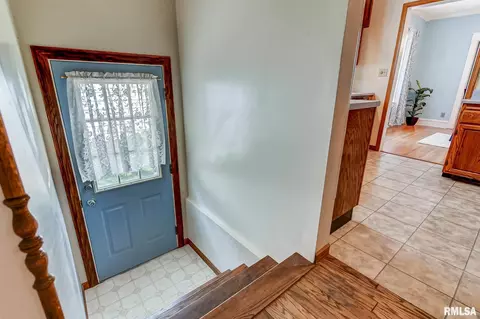 1732 Holmes Ave, Springfield, IL 62704 photo 6
