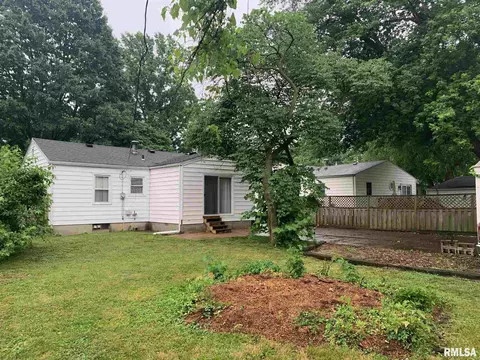 3243 Sherman St, Springfield, IL 62703 photo 6