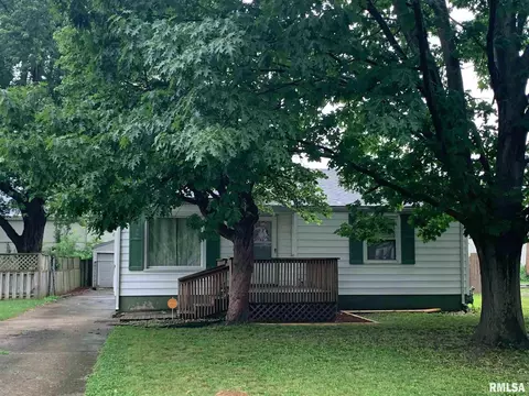 3243 Sherman St, Springfield, IL 62703 photo 4
