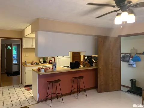 3243 Sherman St, Springfield, IL 62703 photo 25