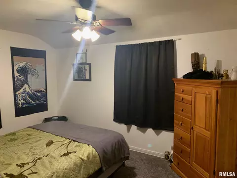 3243 Sherman St, Springfield, IL 62703 photo 17