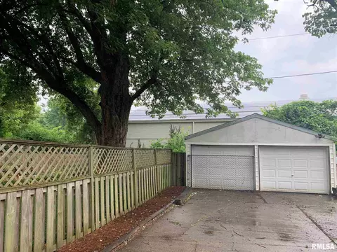 3243 Sherman St, Springfield, IL 62703 photo 8