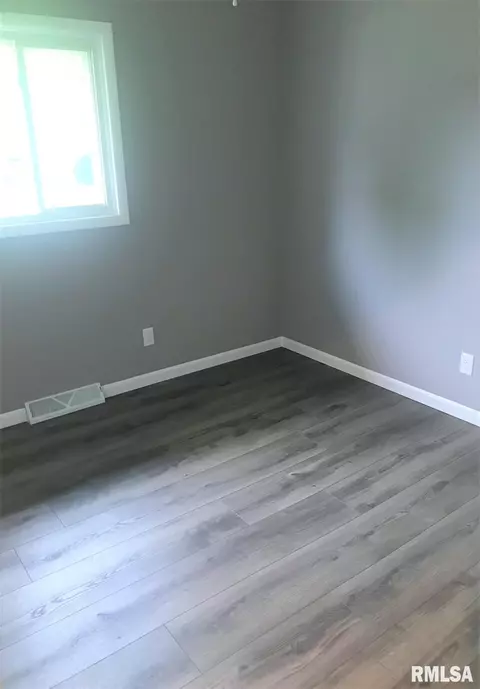 2528 Somerton Rd, Springfield, IL 62702 photo 10