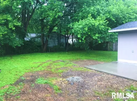 2528 Somerton Rd, Springfield, IL 62702 photo 13
