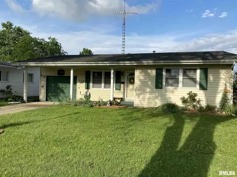1828 N Wolfe St, Springfield, IL 62702 photo 2
